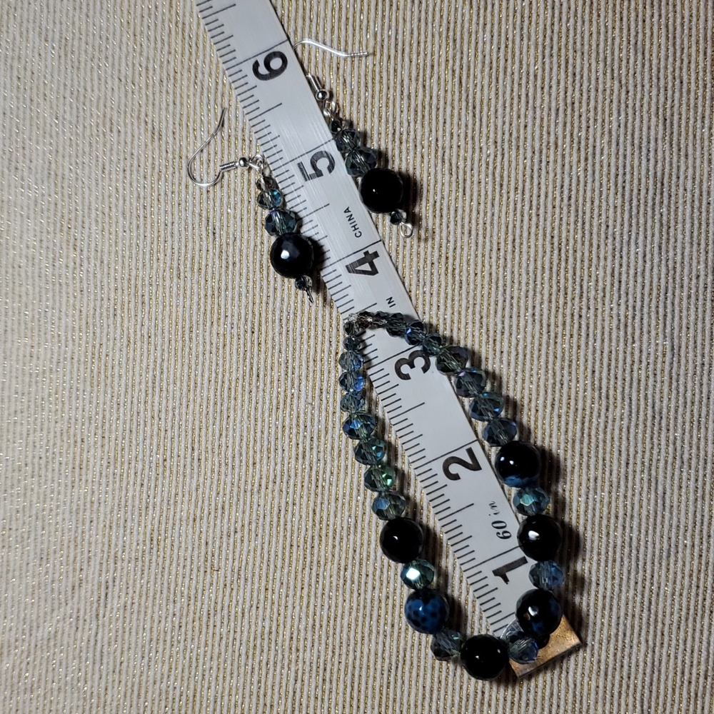 Handmade stretch bracelet and earrings
